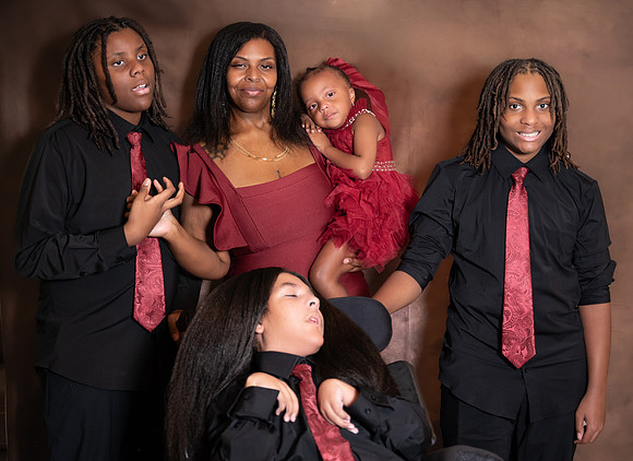 Kyla Family-09