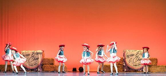 LAVEEN DANCE 1 30 SHOW-149