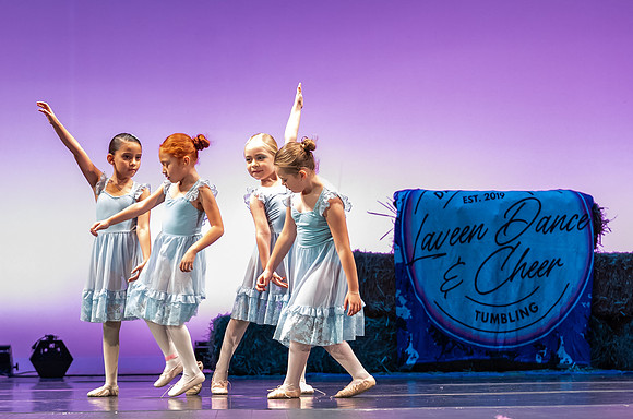 LAVEEN DANCE 1 30 SHOW-111
