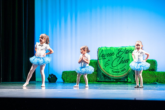 LAVEEN DANCE 1 30 SHOW-121