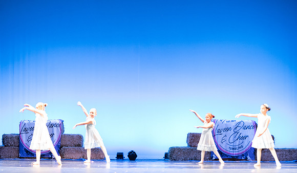 LAVEEN DANCE 1 30 SHOW-072