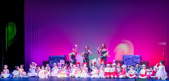 LAVEEN DANCE 1 30 SHOW-180