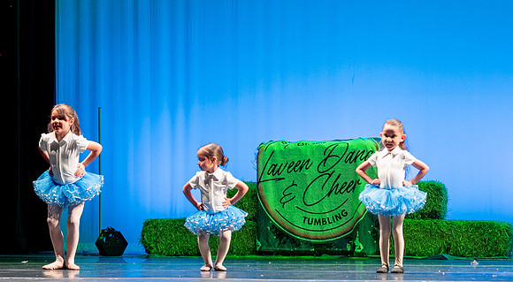 LAVEEN DANCE 1 30 SHOW-119