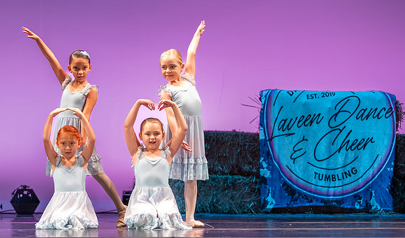 LAVEEN DANCE 1 30 SHOW-112