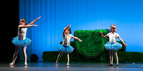 LAVEEN DANCE 1 30 SHOW-123