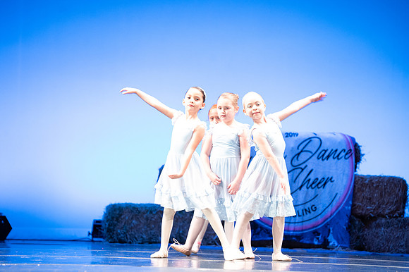LAVEEN DANCE 1 30 SHOW-086