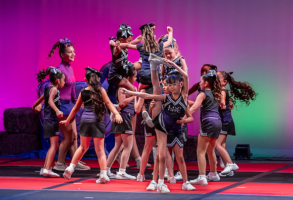 LAVEEN DANCE 4 30 SHOW 1st HALF-058