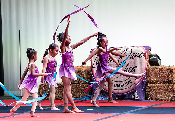 LAVEEN DANCE 4 30 SHOW 1st HALF-181