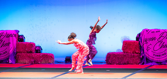 LAVEEN DANCE 4 30 SHOW 2nd HALF-100