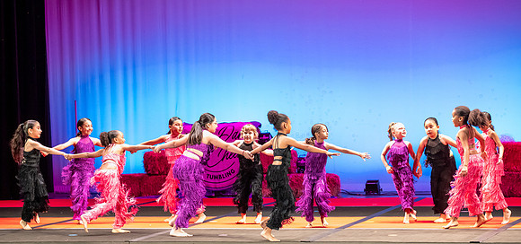 LAVEEN DANCE 4 30 SHOW 2nd HALF-091