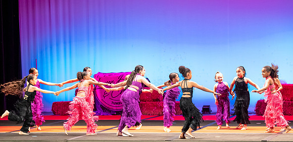 LAVEEN DANCE 4 30 SHOW 2nd HALF-092