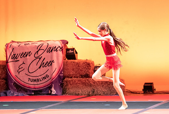 LAVEEN DANCE 4 30 SHOW 2nd HALF-055