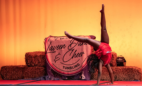 LAVEEN DANCE 4 30 SHOW 2nd HALF-057