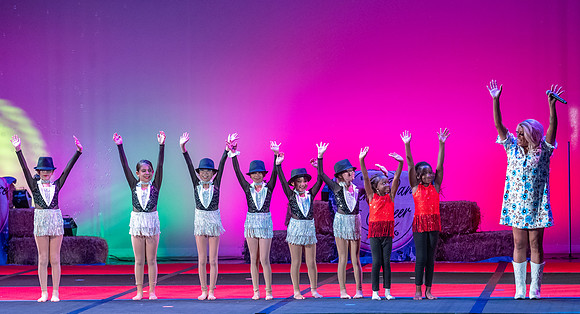 LAVEEN DANCE 4 30 SHOW 2nd HALF-151