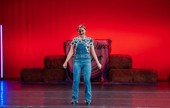 LAVEEN DANCE 7 30 SHOW 2nd HALF-016