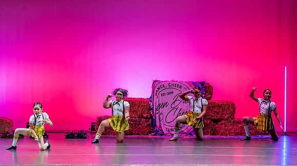LAVEEN DANCE 7 30 SHOW 2nd HALF-053