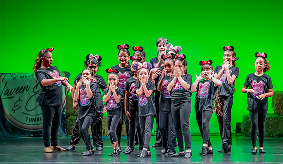 LAVEEN DANCE 7 30 SHOW 2nd HALF-133