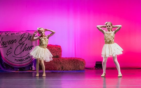 LAVEEN DANCE 7 30 SHOW 2nd HALF-087