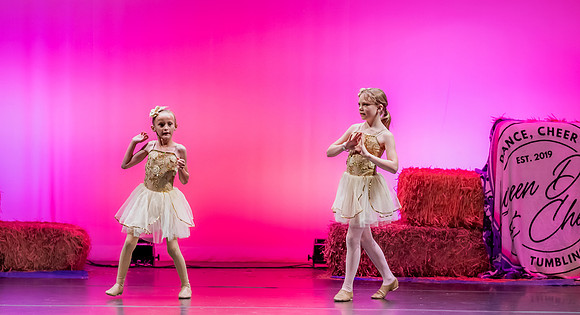LAVEEN DANCE 7 30 SHOW 2nd HALF-085