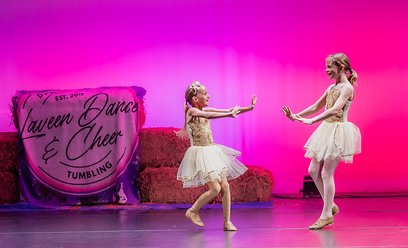 LAVEEN DANCE 7 30 SHOW 2nd HALF-092