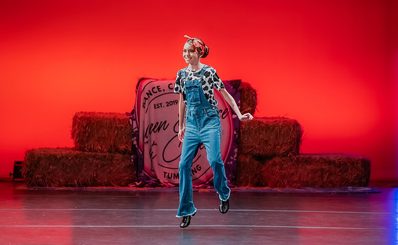 LAVEEN DANCE 7 30 SHOW 2nd HALF-017