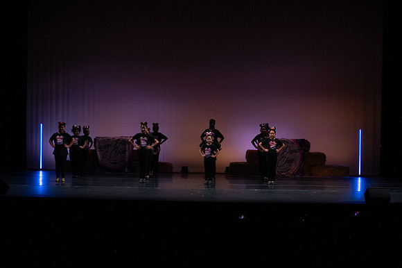 LAVEEN DANCE 7 30 SHOW 2nd HALF-113