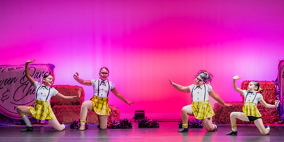LAVEEN DANCE 7 30 SHOW 2nd HALF-067